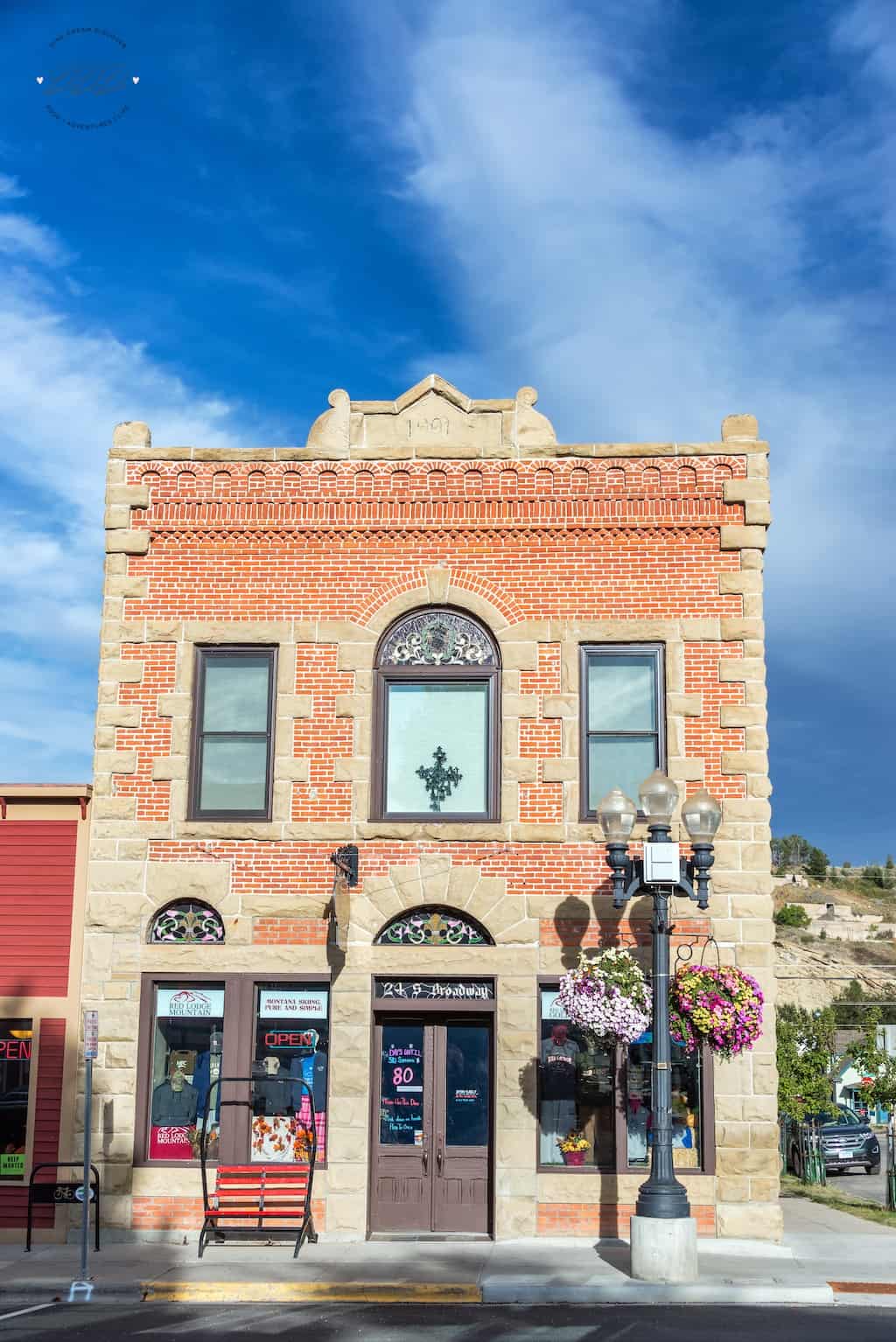 Perfectly situated, Billings Montana day trips take you to out to nature as well as maybe spending a day taking in history and culture.