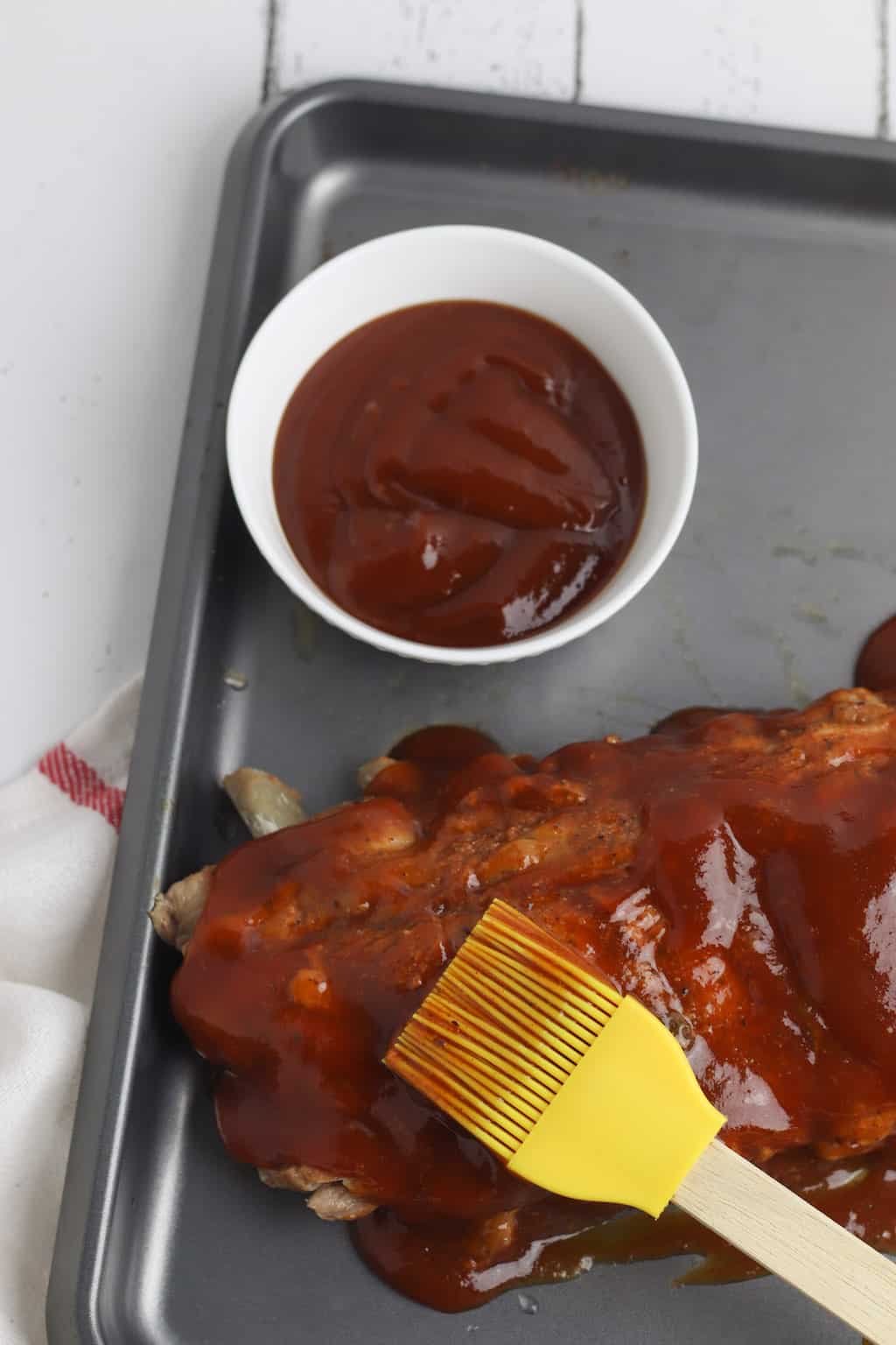 cover ribs with bbq sauce