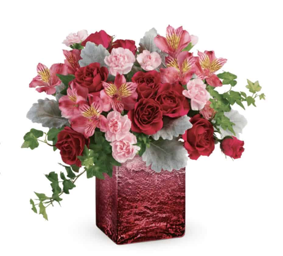 TELEFLORA’S OOH LA OMBRE BOUQUET