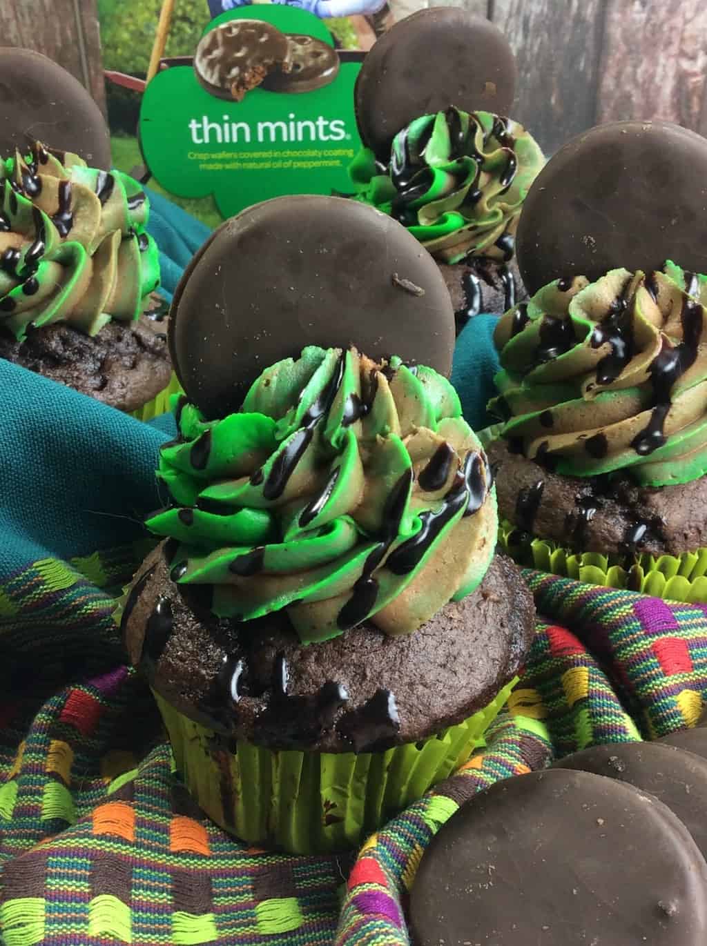 thin mint cupcakes with cake mix