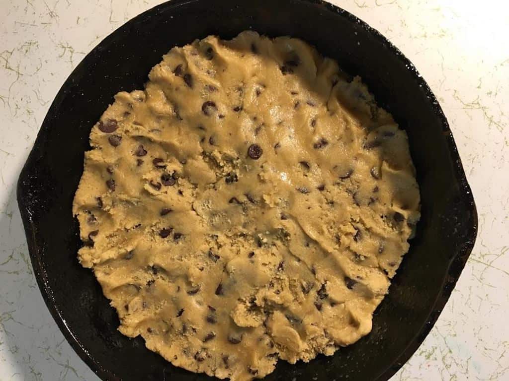 the cast iron skillet chocolate chip cookie set directions