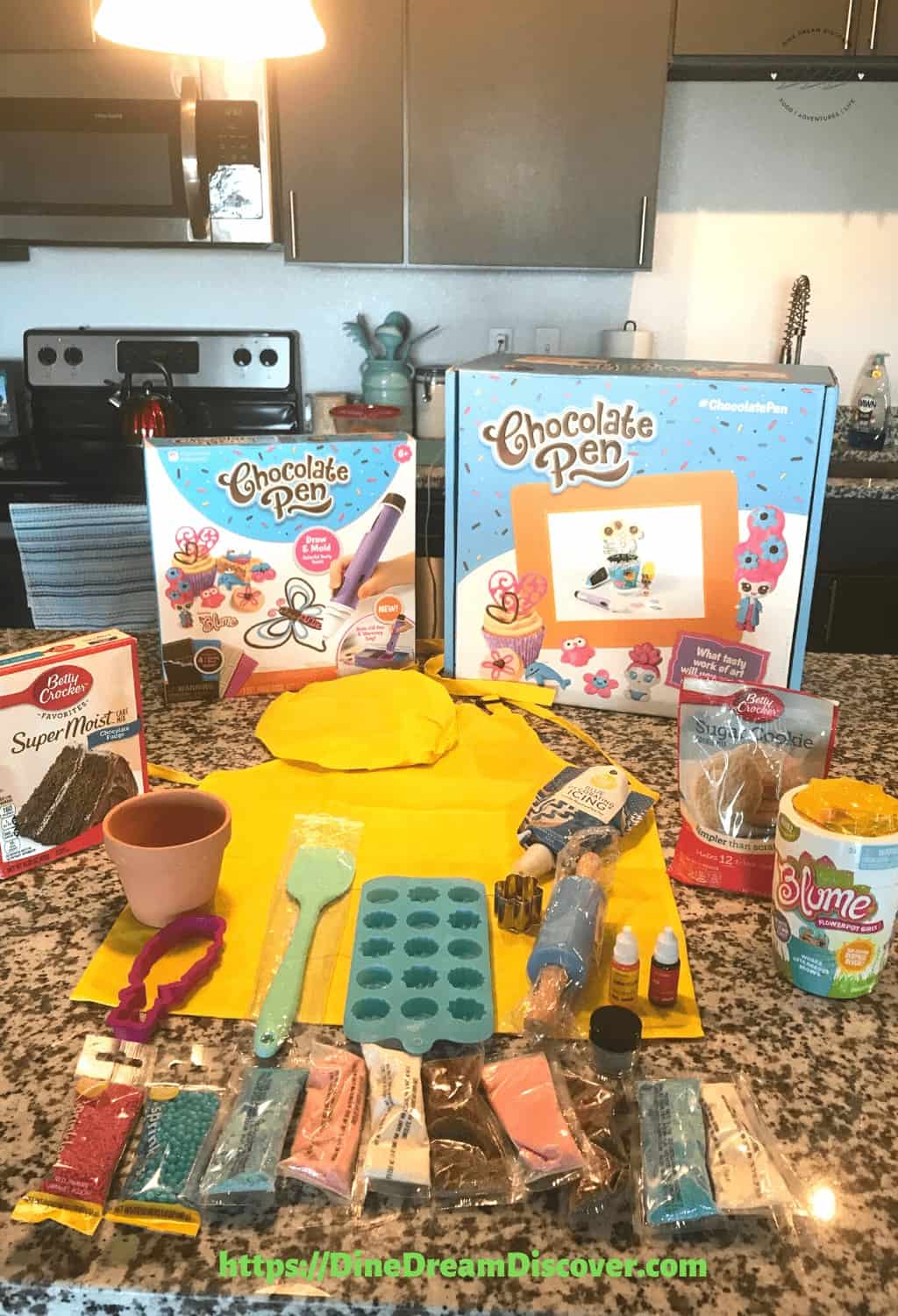 Real Cooking Ultimate Baking Starter Set from Skyrocket Toys 