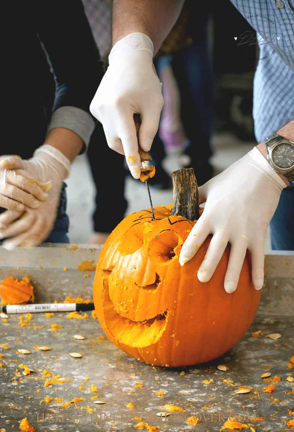 carving halloween pumpkin