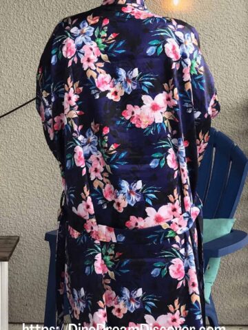 plus size blue floral satin robe