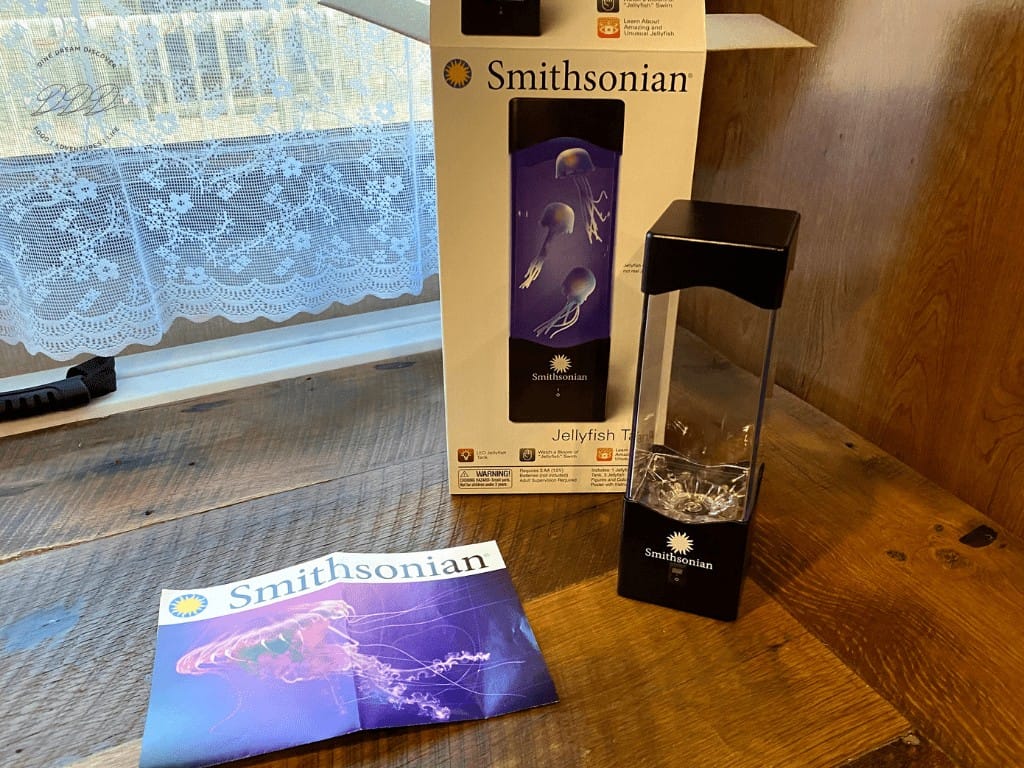 Smithsonian Aquarium Science Kit