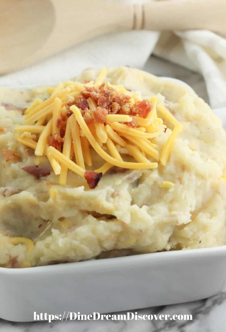 Slow Cooker Loaded Mashed Potatoes WW 9/9/5 Points Dine Dream Discover