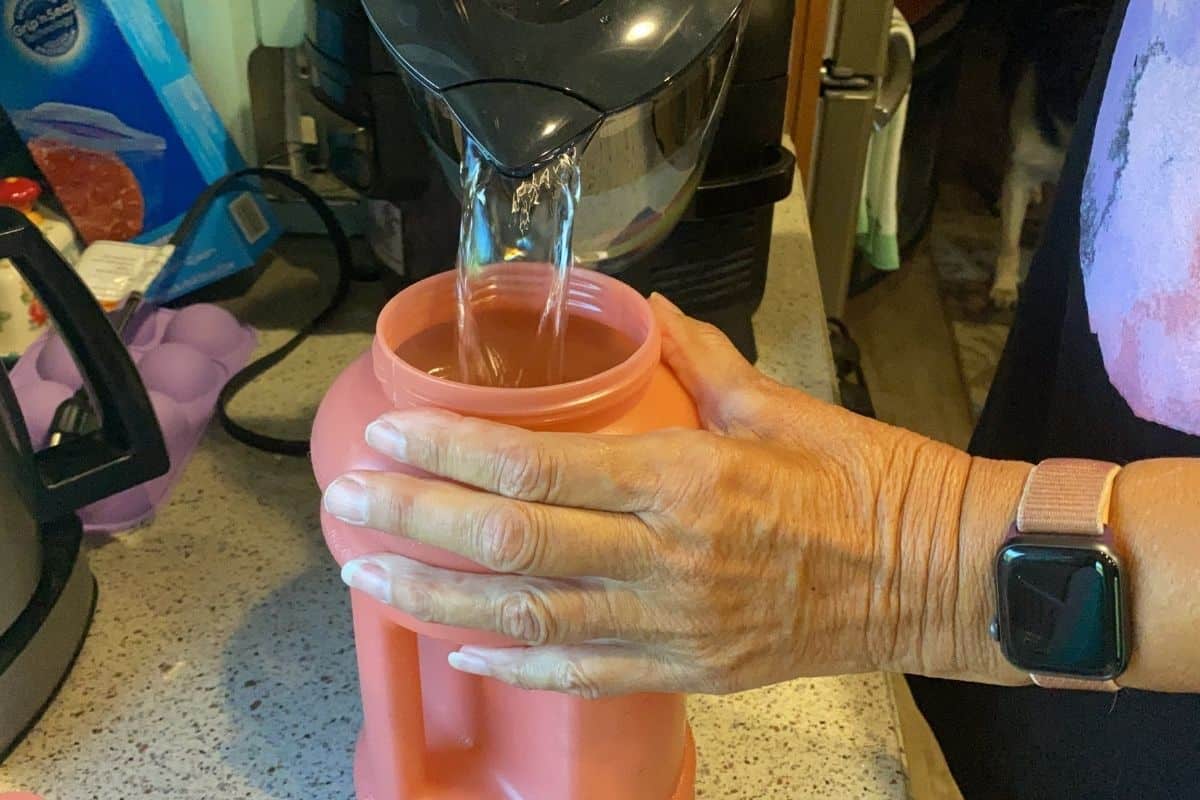 HYDROJUG FILL WITH WATER