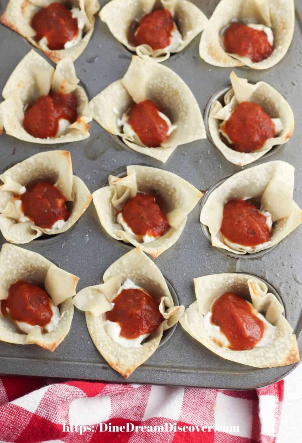 Pepperoni Pizza Cups Dine Dream Discover
