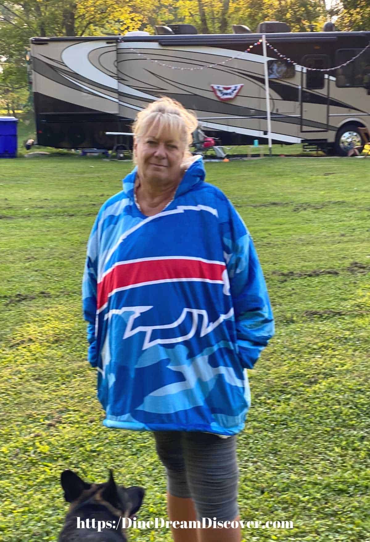 : FOCO Buffalo Bills NFL Womens Sherpa Soft Zip Up