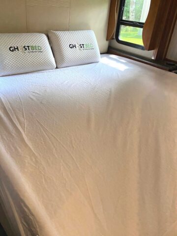 GHOSTBED MEMORY FOAM MATTRESS PROTECTOR