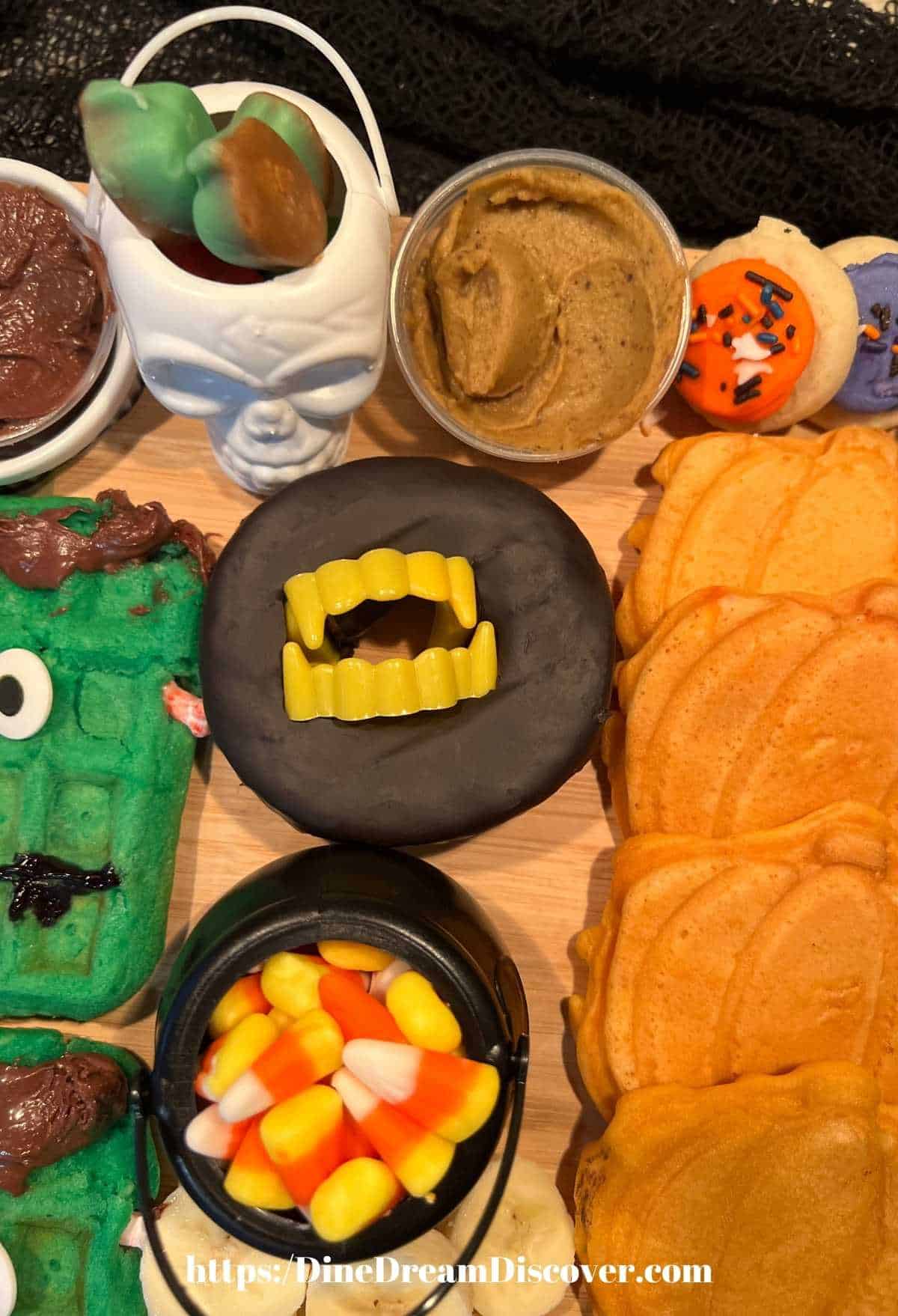3-Piece BOO Wooden Charcuterie Boards - 12 Inch Halloween Serving Trays, Letter Shaped, For Party Snacks