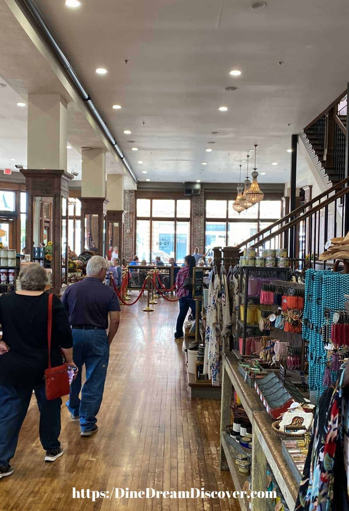 Visiting The Pioneer Woman Mercantile