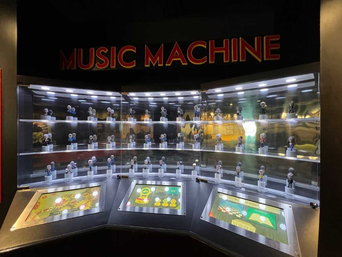 music machine bobbleheads