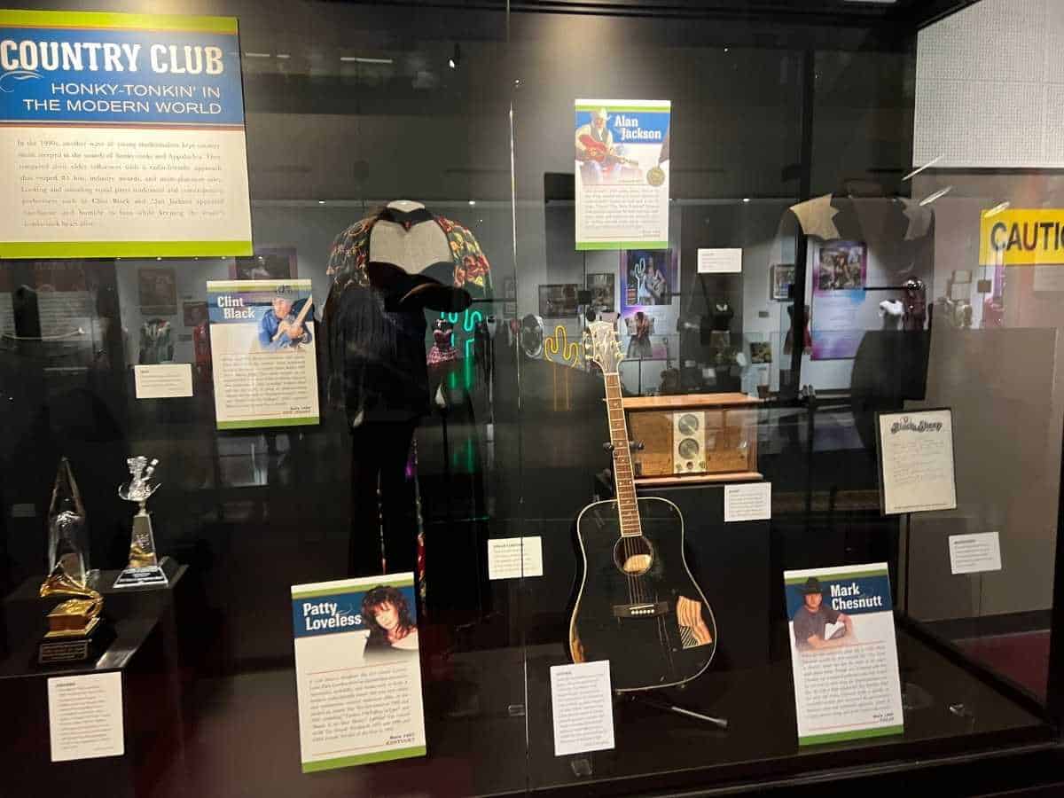 country music hall of fame displays