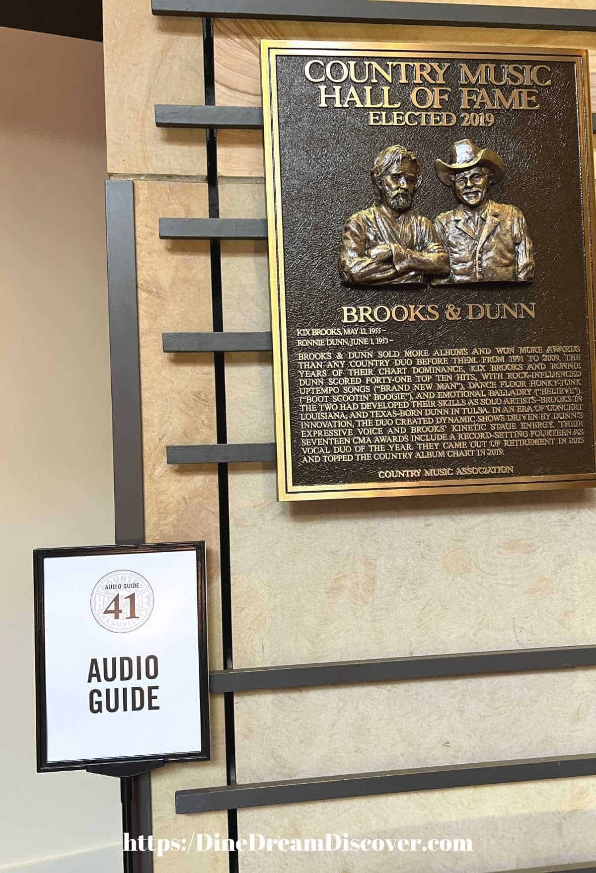 country music hall of fame audio guide