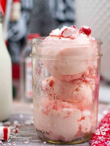 No-Churn Peppermint Ice Cream Recipe