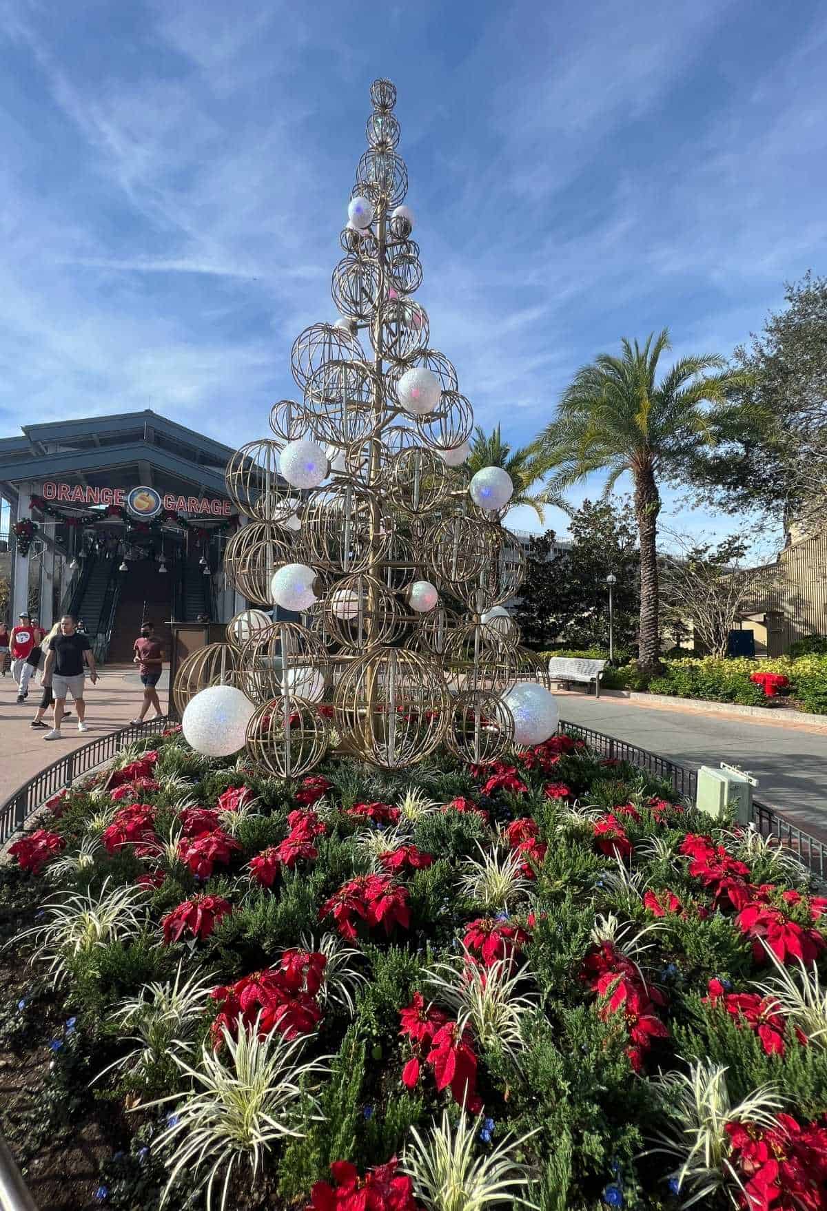 golden ball tree disney springs