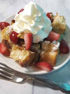 Slow Cooker Strawberry French Toast Casserole