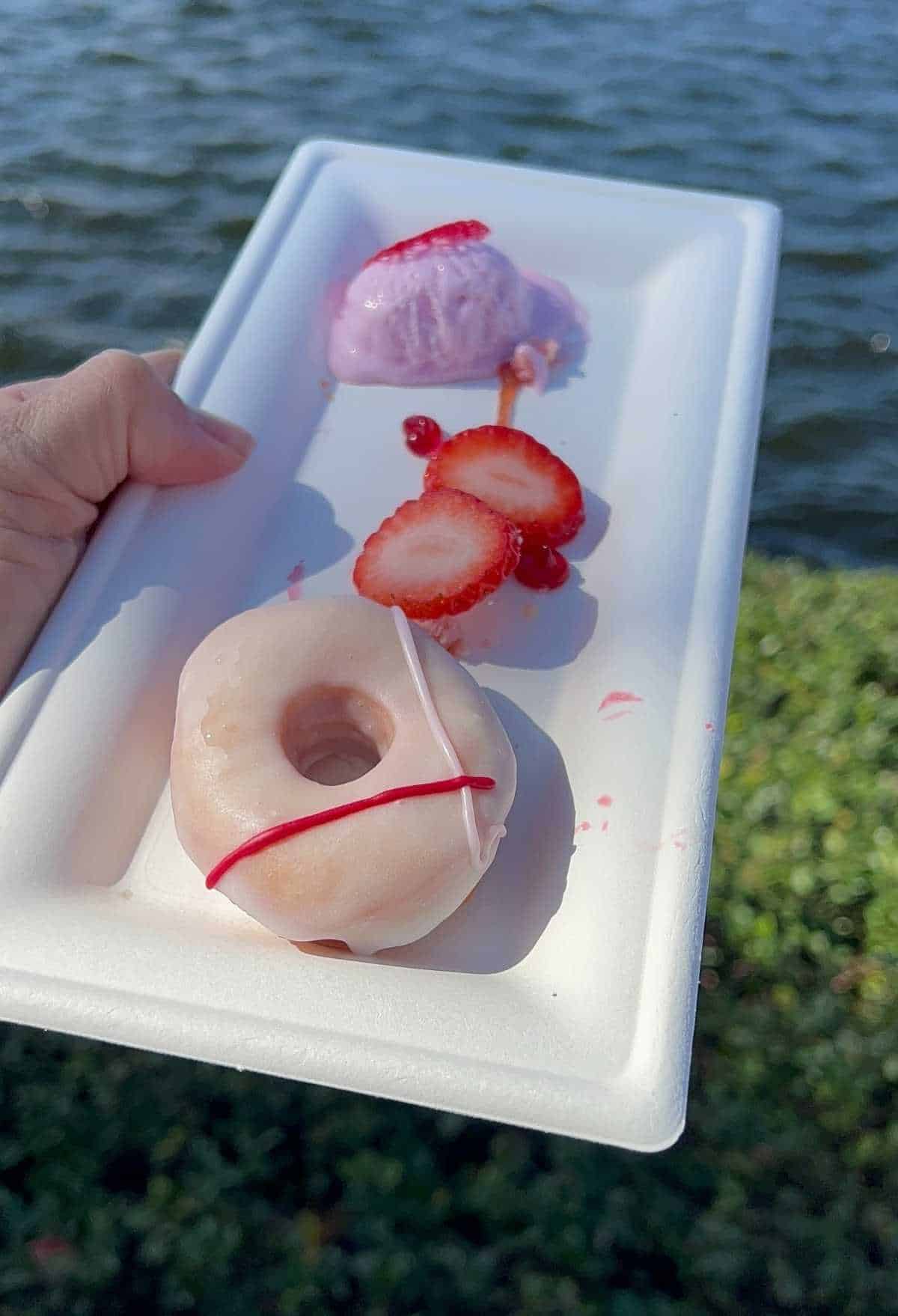 epcot donut box Vanilla Donut with Strawberry sugar