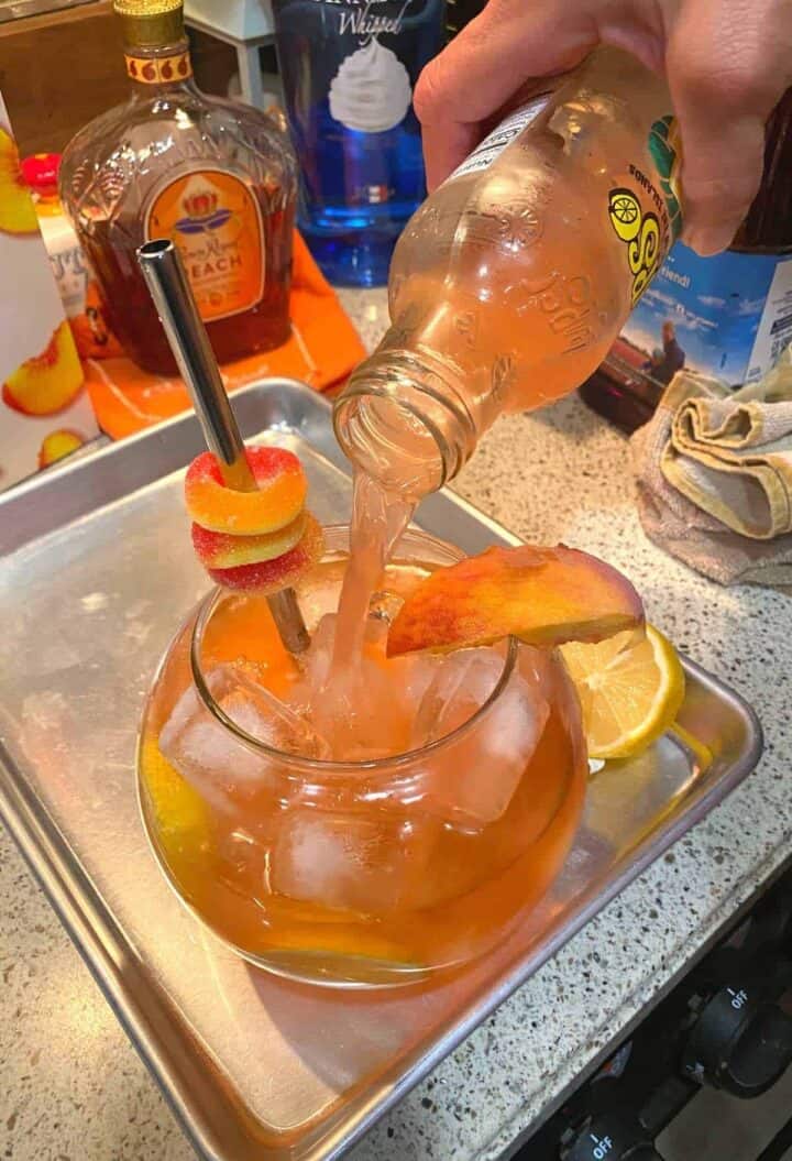 2 Ingredient Southern Peach Crown Royal Cocktail Dine Dream Discover