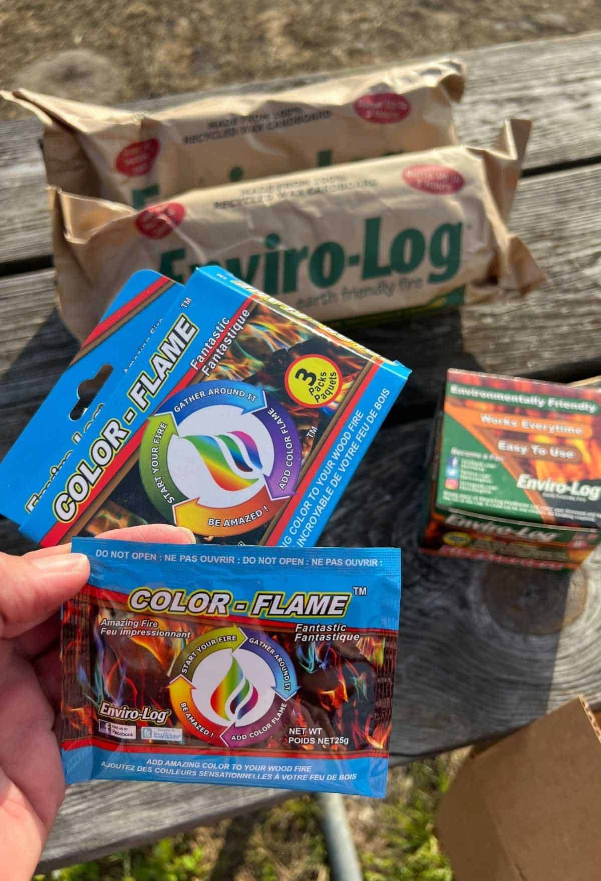 Enviro-logs color flames