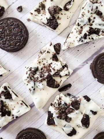 Simple 2 Ingredient Oreo Bark Recipe