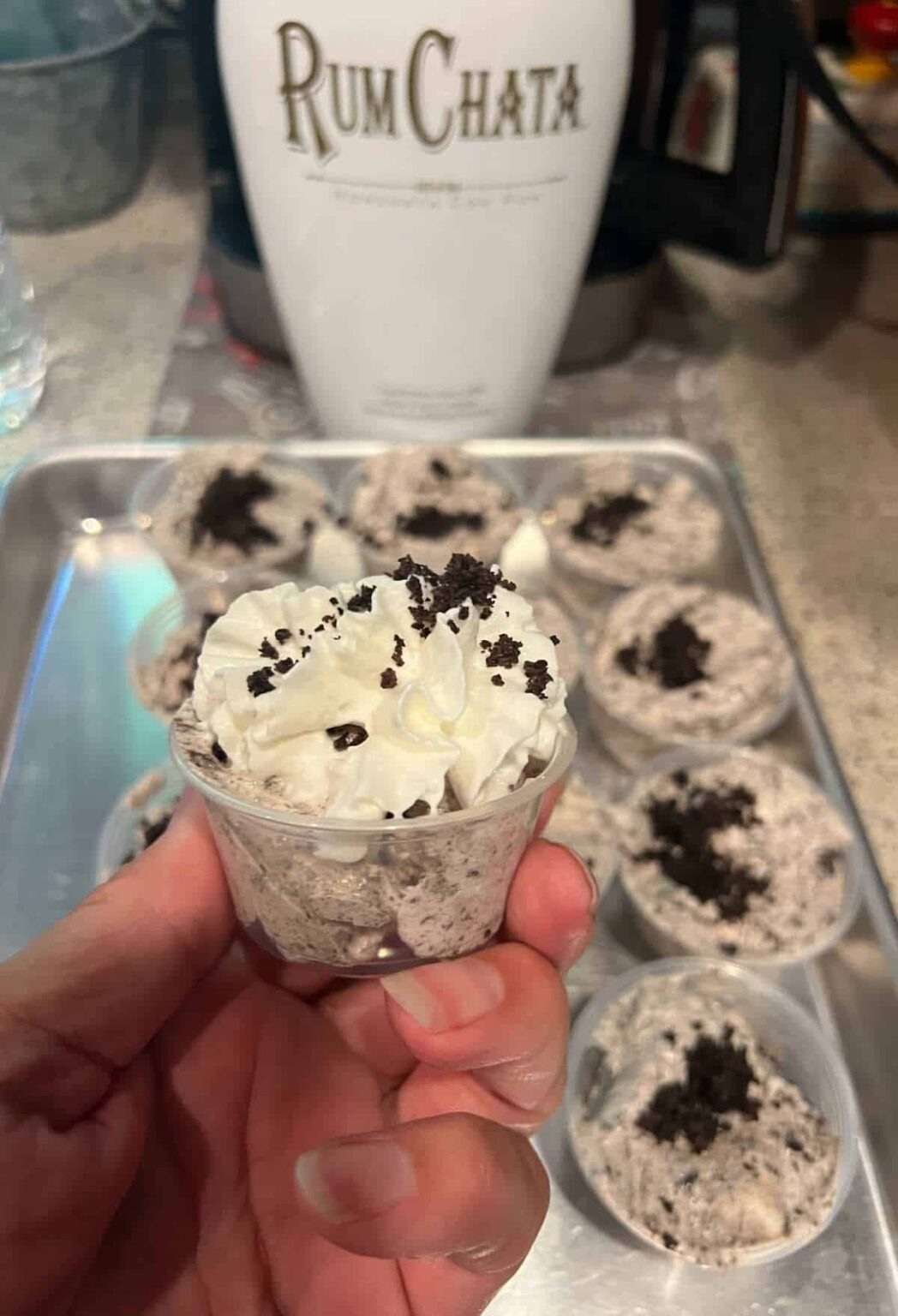 mudslide pudding shots Dine Dream Discover