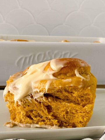pumpkin cinnamon rolls