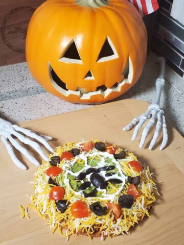 Spiderweb Taco Pizza