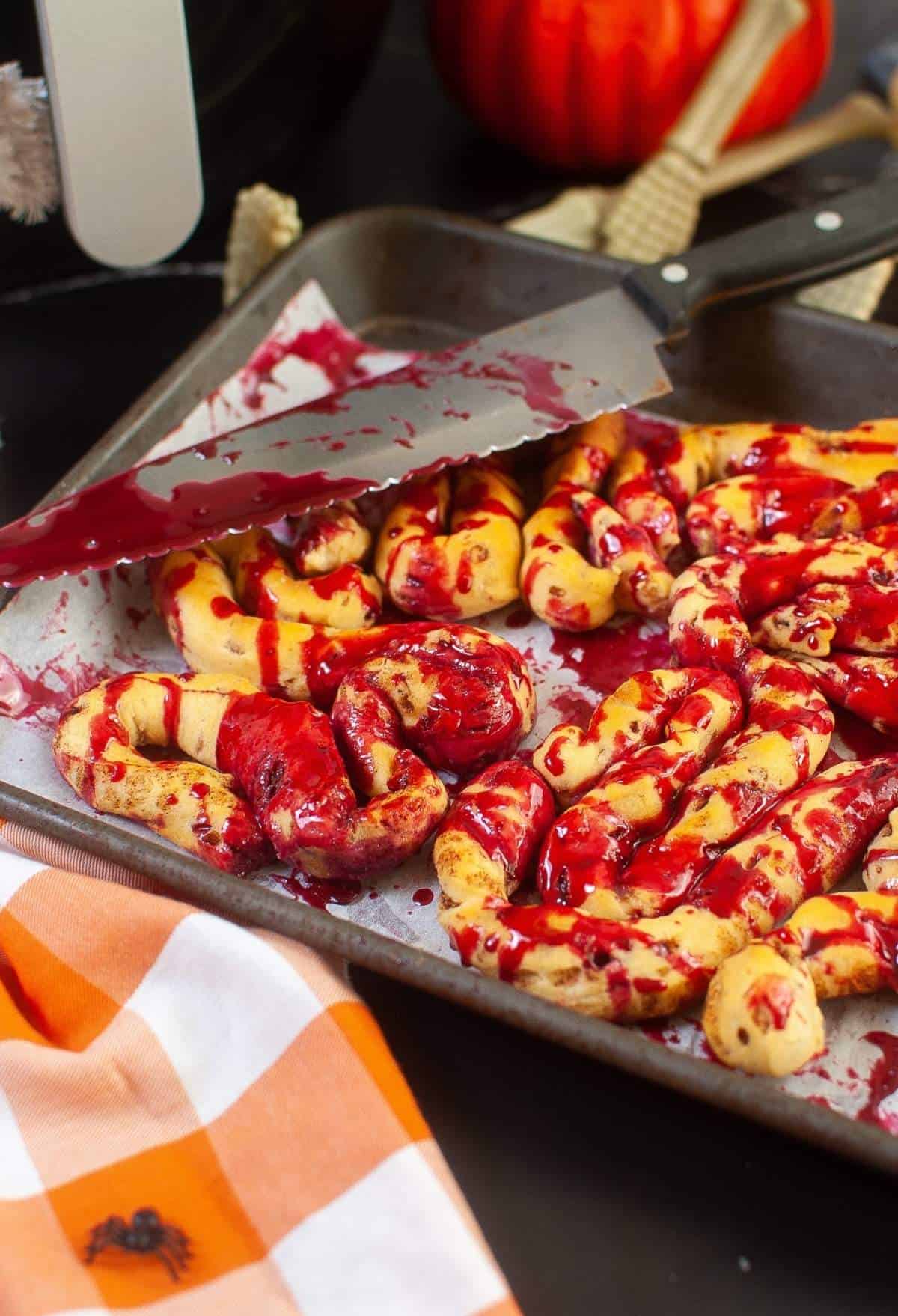 Bloody Intestines Cinnamon Rolls Recipe 