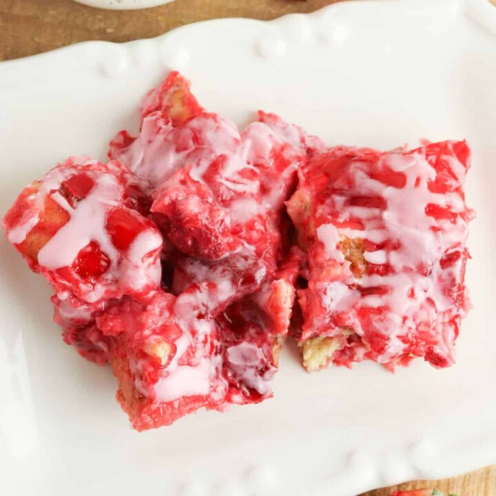 Strawberry Cinnamon Rolls Recipe Dine Dream Discover