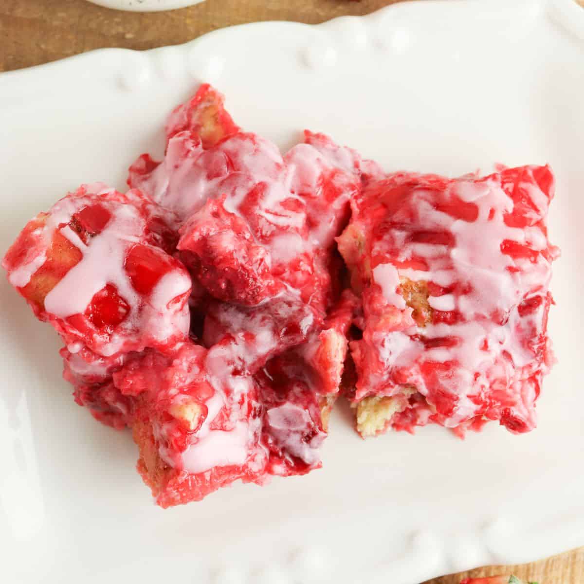 Strawberry Cinnamon Roll Casserole