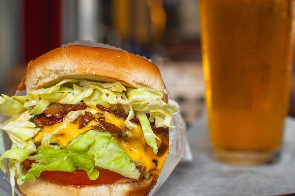 Willie's Burgers