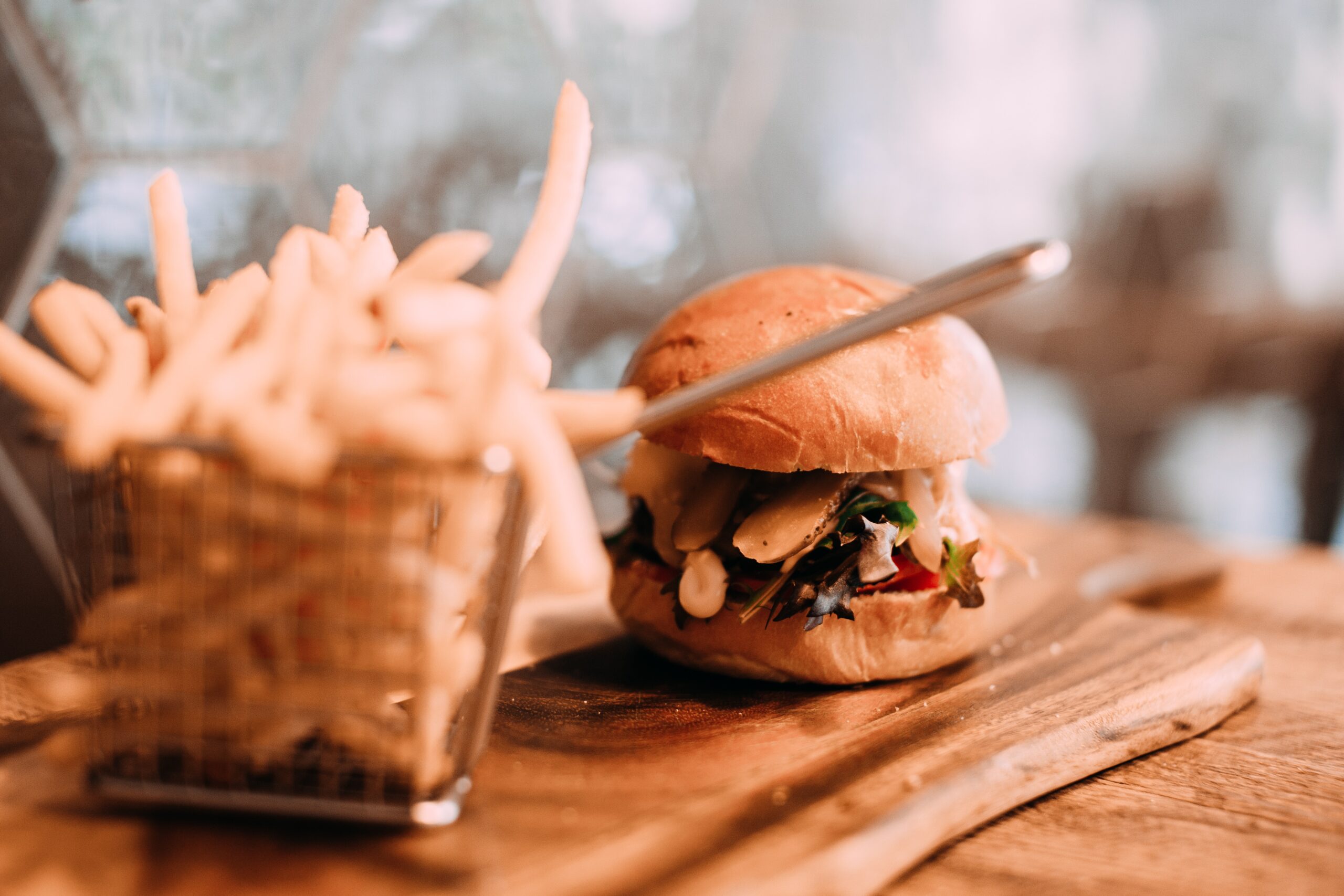 how-to-cook-crinkle-cut-fries-in-air-fryer-dine-dream-discover