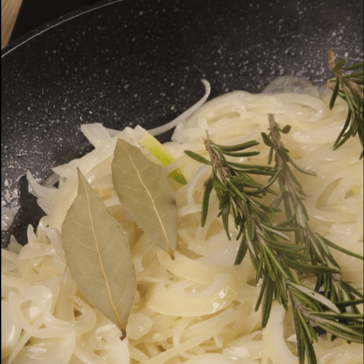 Onions bay leaves and rosemary